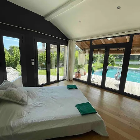 Kulla Cosy Pool&spa