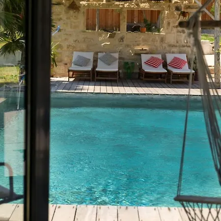 Kulla Cosy Pool&spa * Pujaut